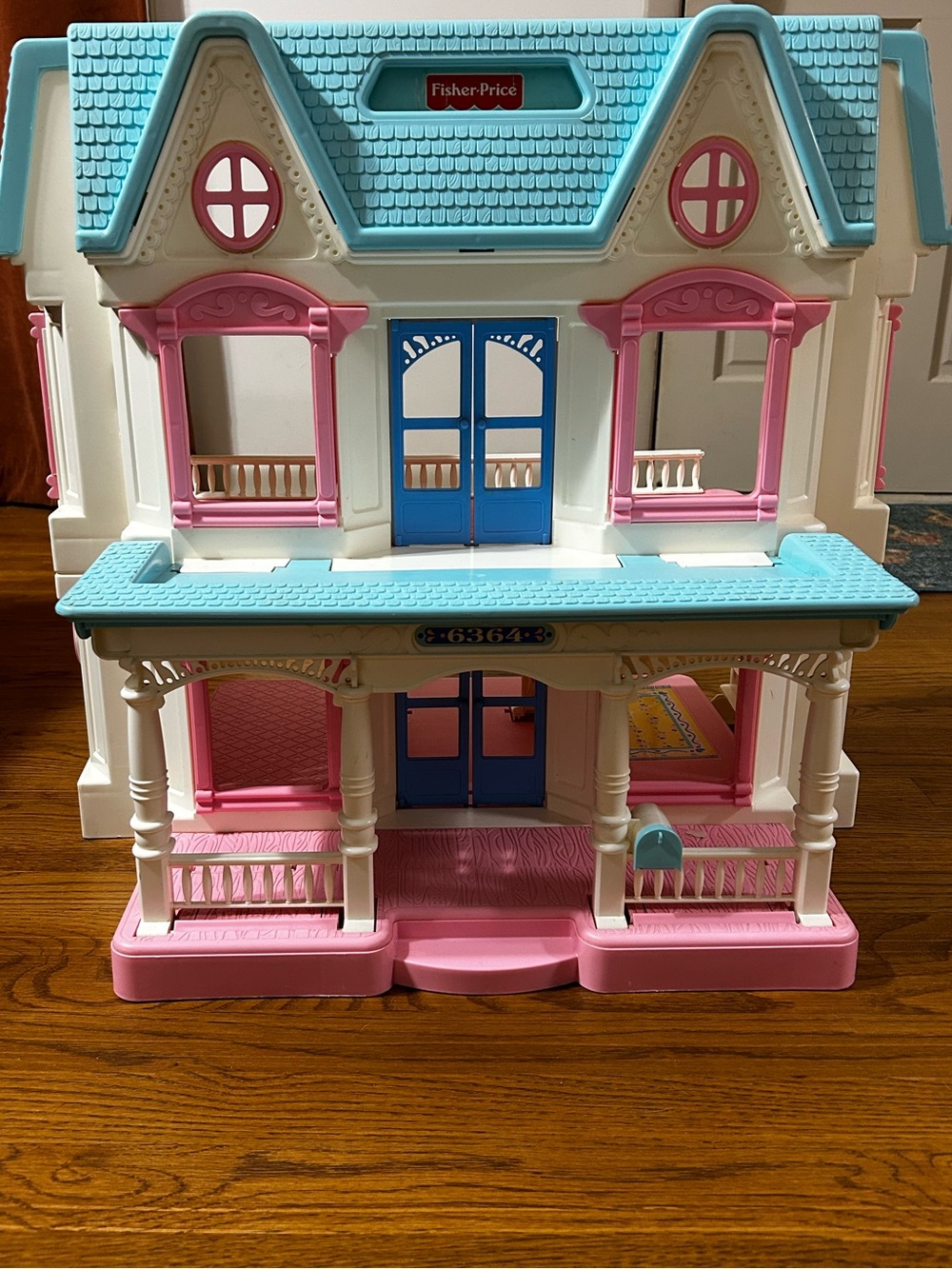 Fisher-Price Blue, Pink & White Victorian Dollhouse Playset